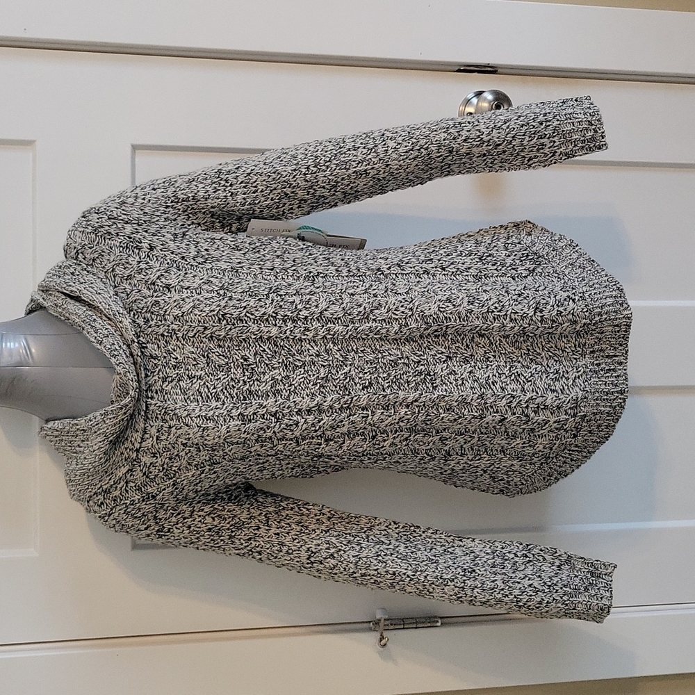 RD Style women's cowlneck sweater